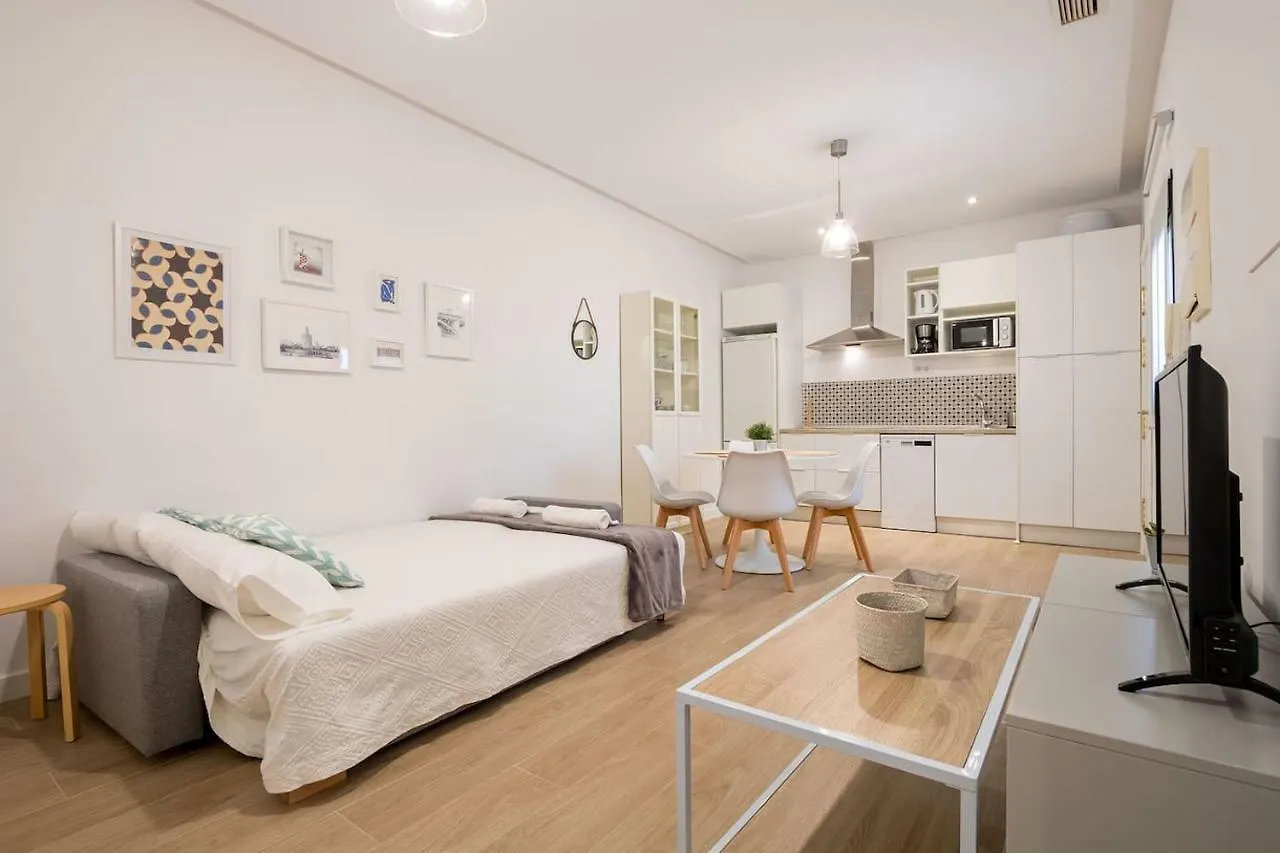 Apartment Triana Alfareria Suites By Valcambre Seville