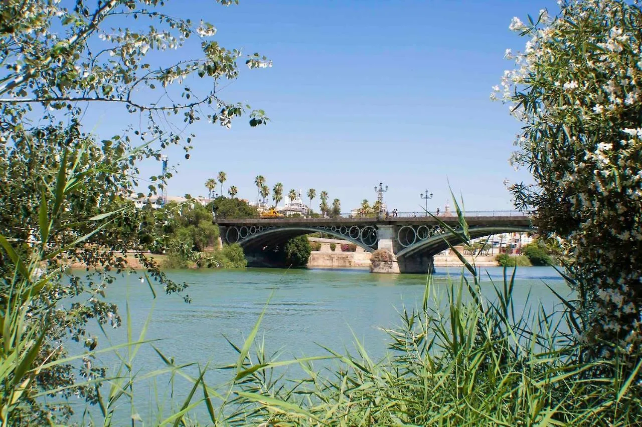 Apartment Triana Alfareria Suites By Valcambre Seville
