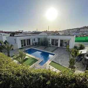 Private Pool In Near The Villa Torre de Benagalbon